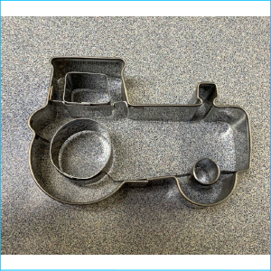 Cookie Cutter Tractor 3.5"