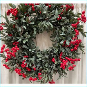 Wreath Red Berry and Foliage